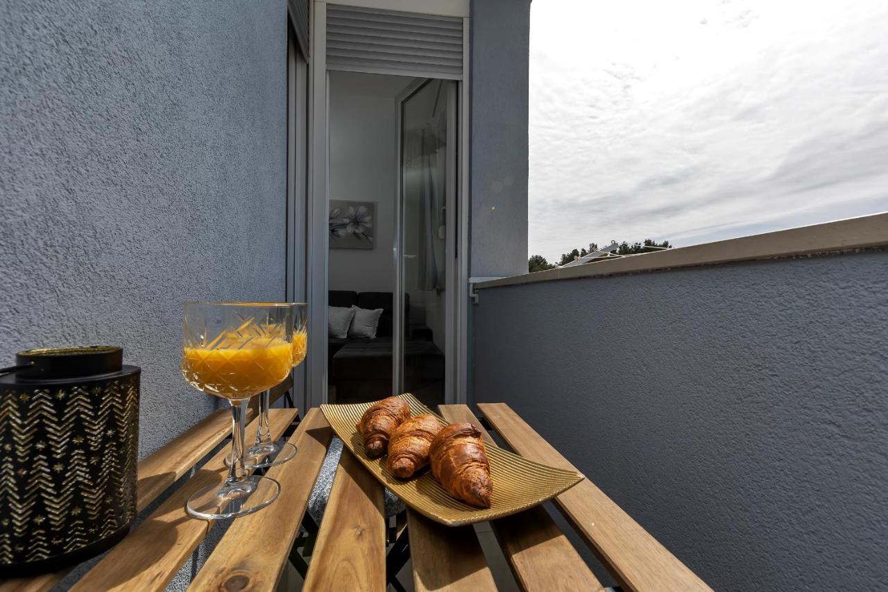 Magnolia Apartment